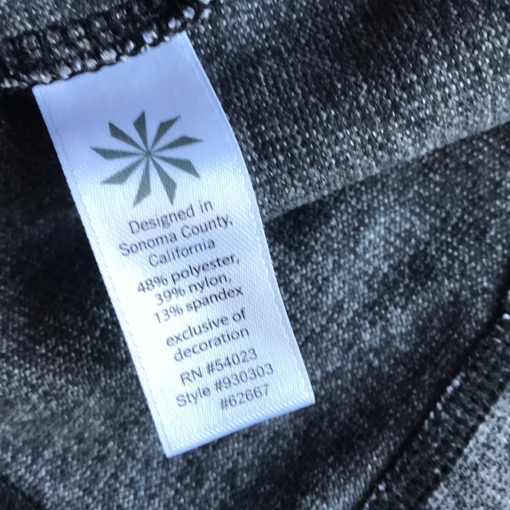 Athleta Gray olompali half zip pullover XS - Picture 6 of 6